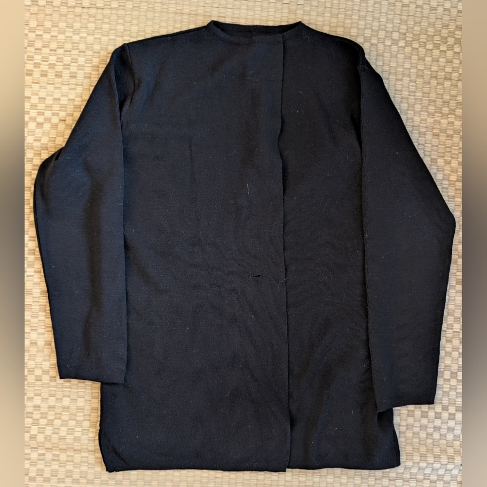 RARE Takashimaya 100% Merino Wool Carsigan Black Size 42 Made in Italy